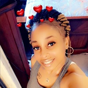 Meet your Posher, Jackie